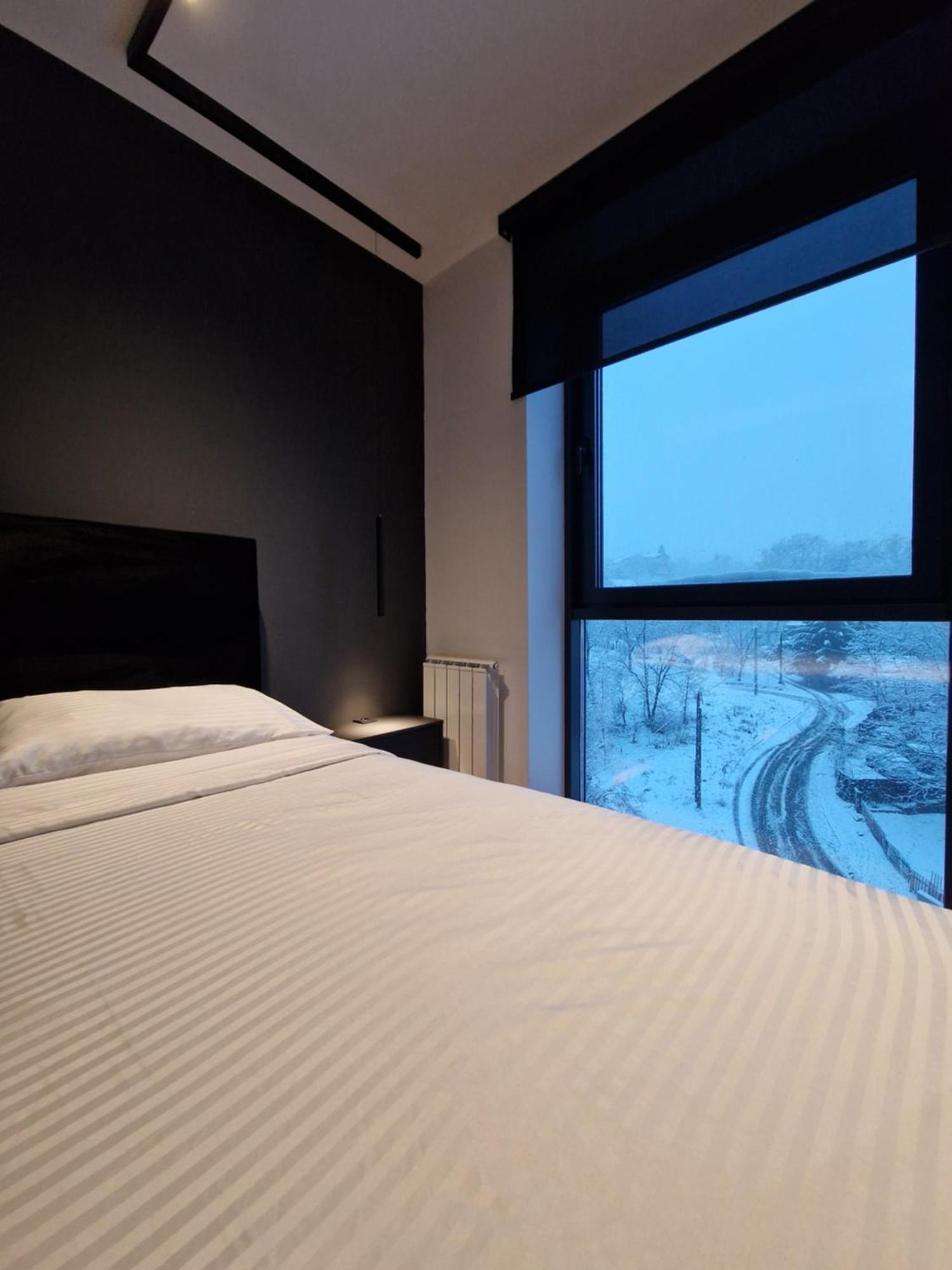 Smart Loft Apartment Tuzla Kültér fotó